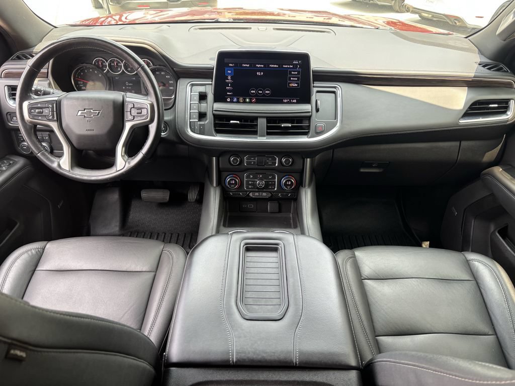Used 2021 Chevrolet Tahoe Z71 w/ Luxury Package AWD/4WD image 8