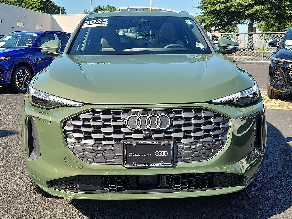 Certified 2025 Audi Q5 Premium w/ Premium Plus AWD/4WD image 7