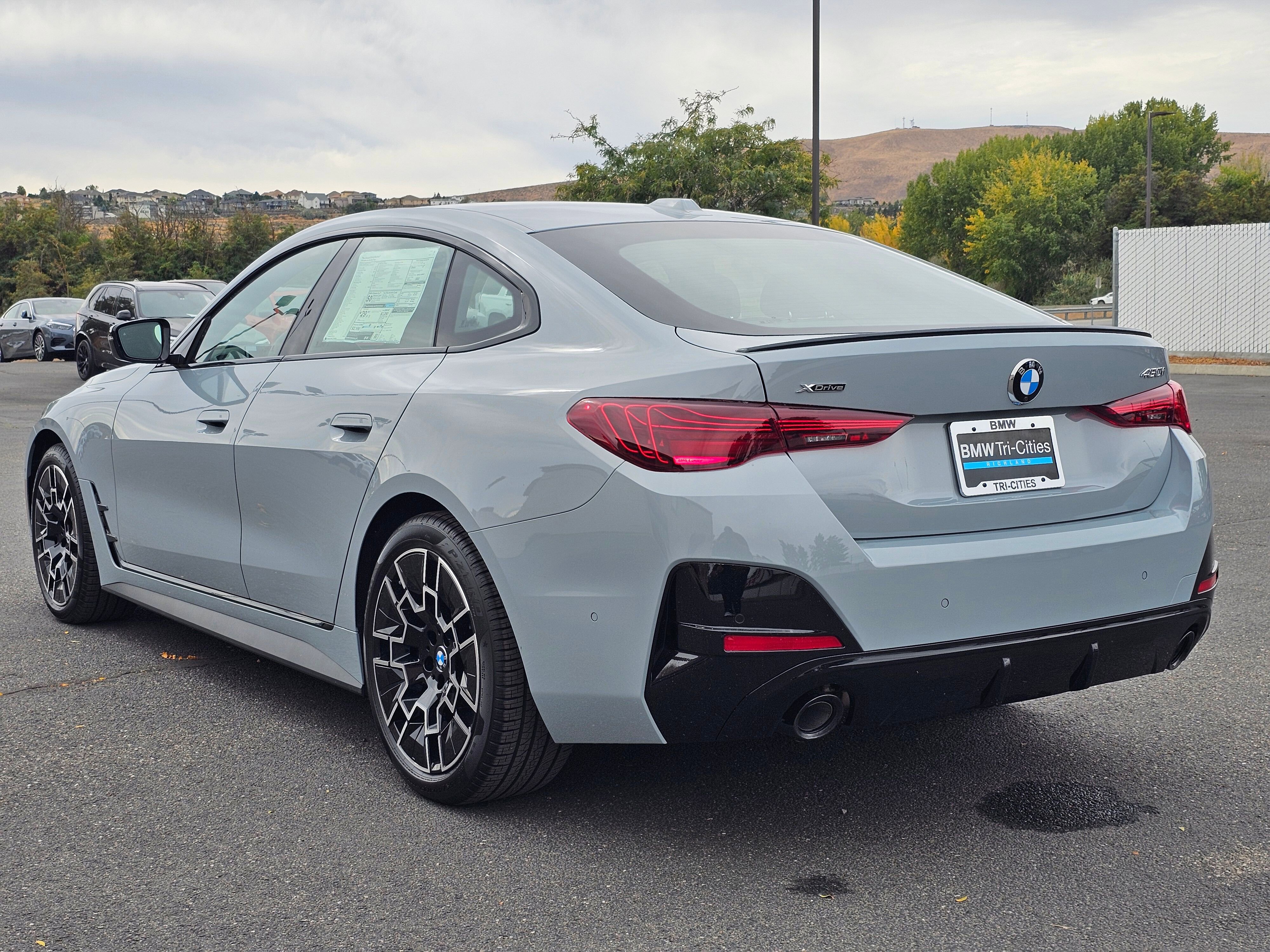 New 2026 BMW 430i xDrive w/ M Sport Package image 4