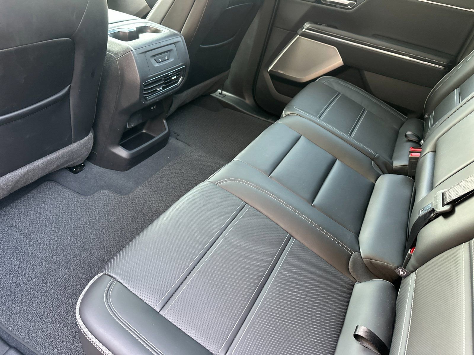 New 2025 GMC Sierra EV Denali image 12