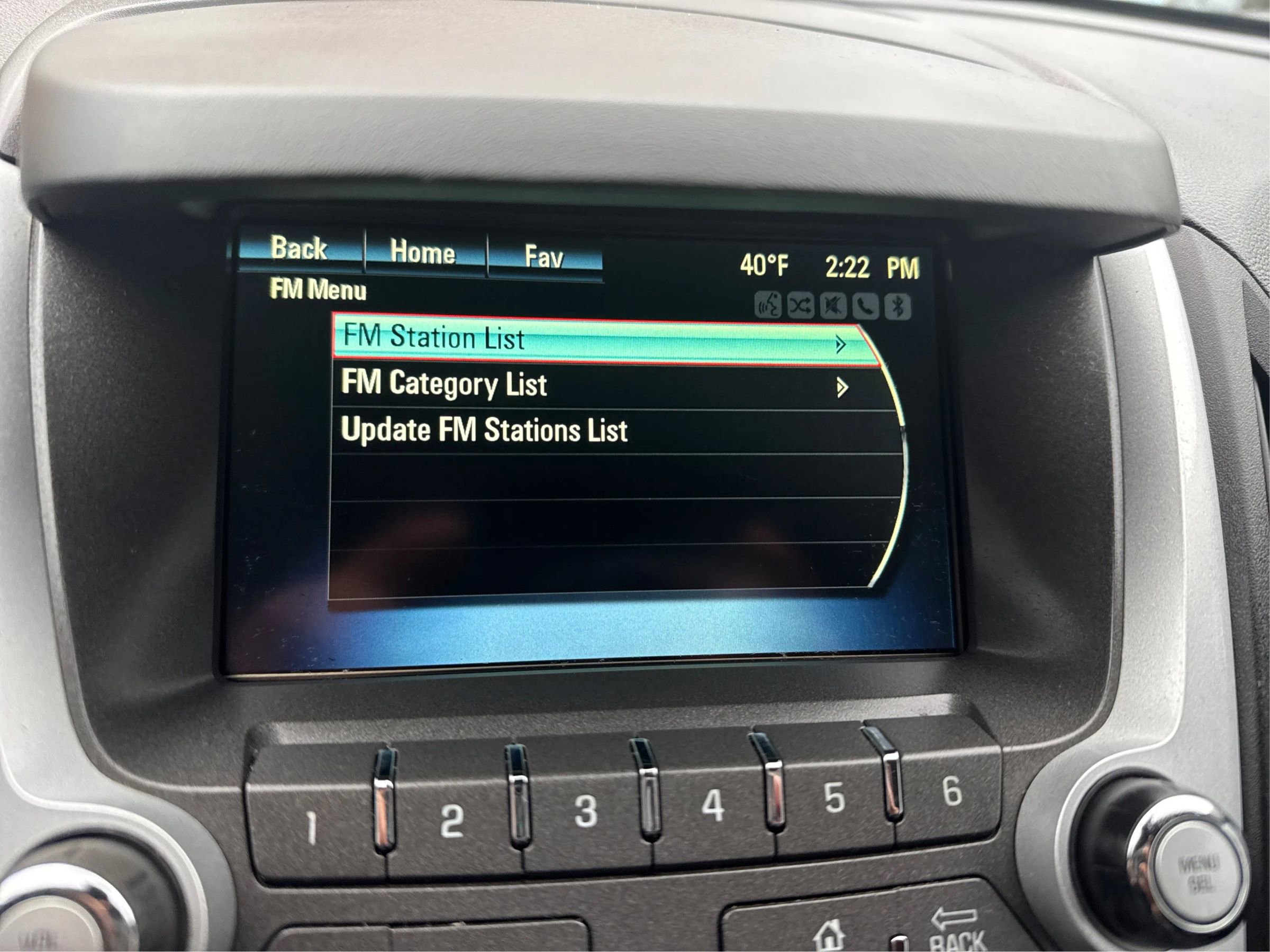 Used 2015 Chevrolet Equinox LT w/ Driver Convenience Package image 27