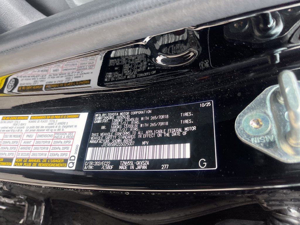 Used 2025 Toyota 4Runner TRD Pro AWD/4WD image 28