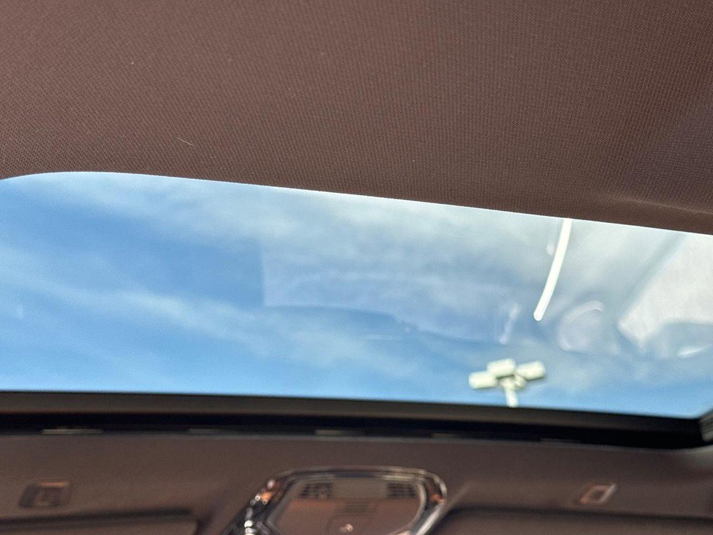 Used 2022 BMW 530i xDrive w/ Premium Package image 12