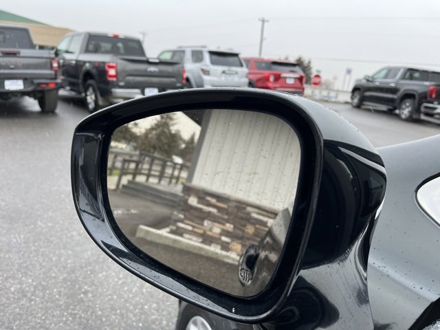 Used 2022 Chrysler Pacifica Touring image 26