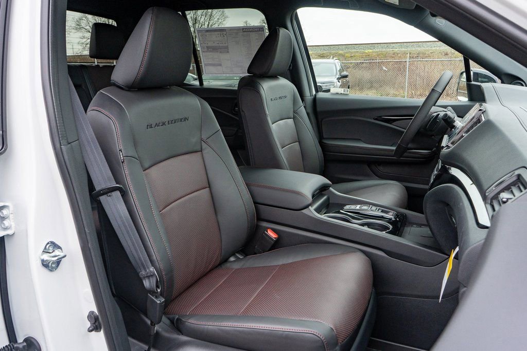 New 2026 Honda Ridgeline Black Edition image 17