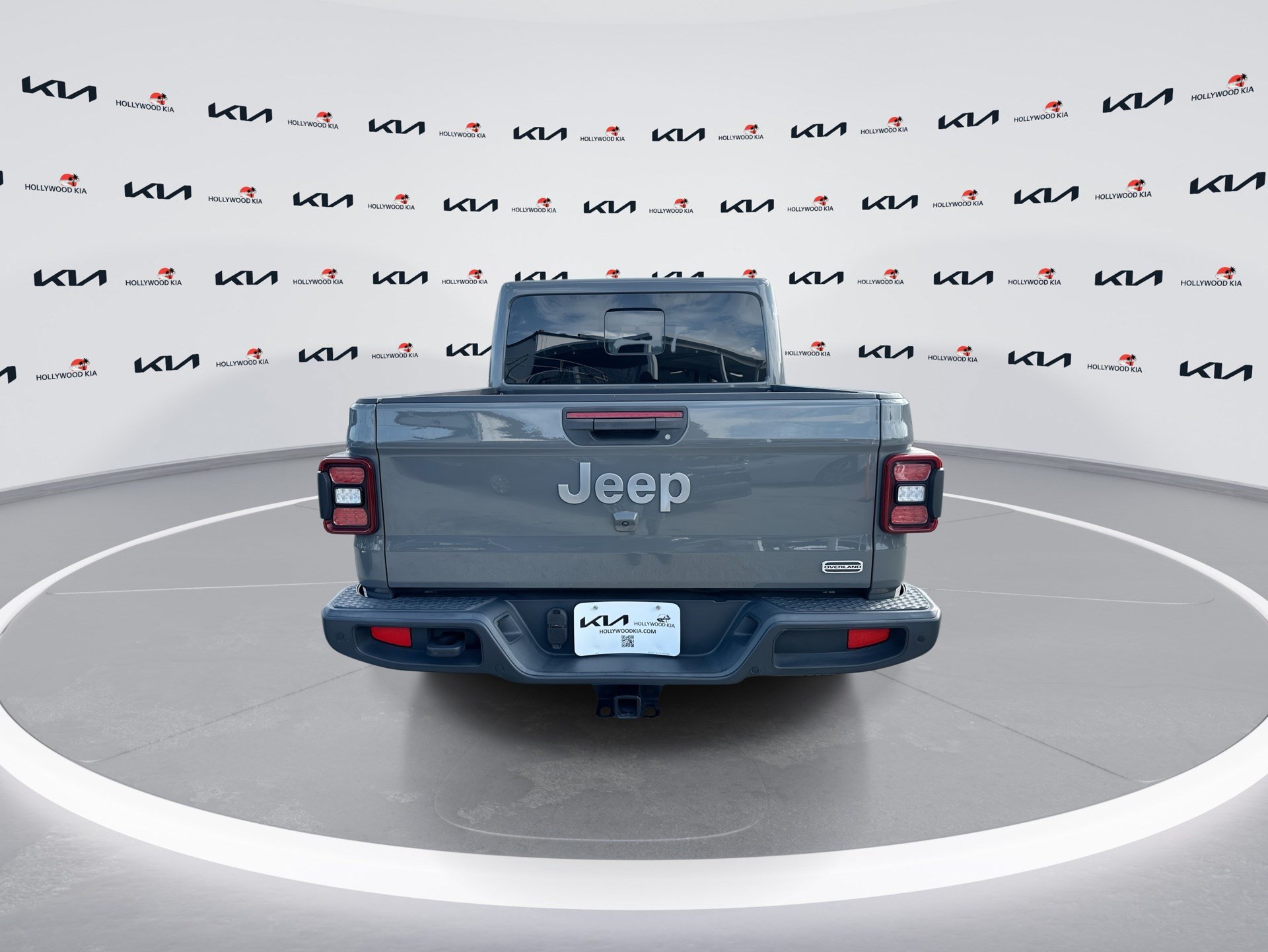 Used 2021 Jeep Gladiator Overland AWD/4WD image 7