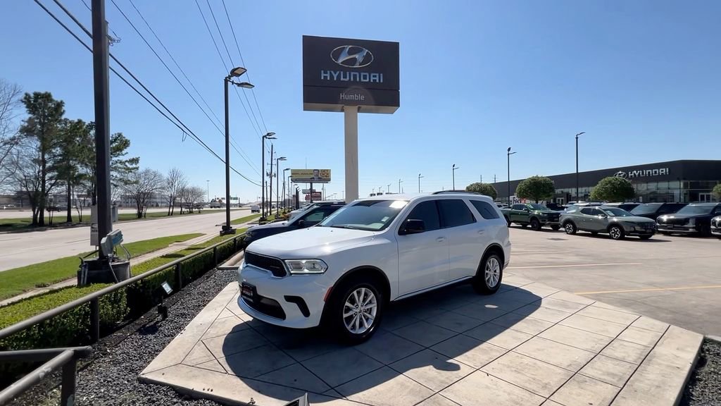 Used 2023 Dodge Durango SXT image 8