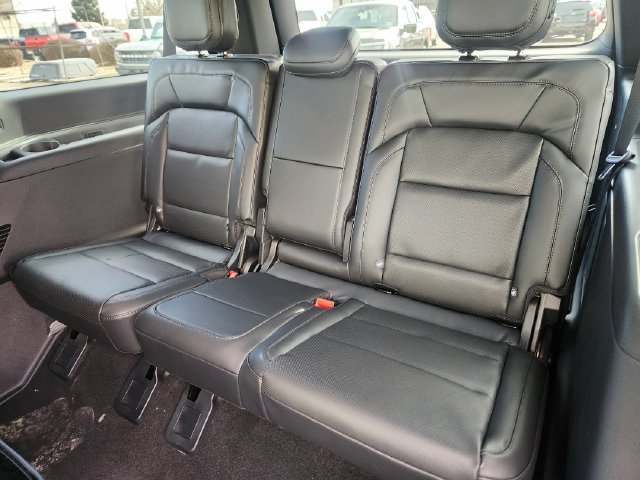 New 2026 Lincoln Navigator L Reserve w/ Jet Appearance Package AWD/4WD image 16