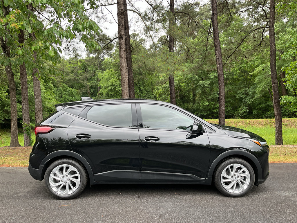 New 2027 Chevrolet Bolt LT FWD image 11