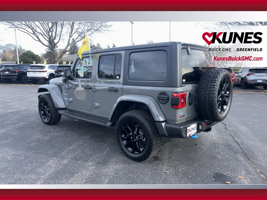 Used 2022 Jeep Wrangler Unlimited Sahara 4xe w/ Cold Weather Group image 9