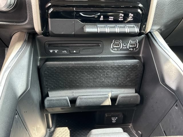 Used 2019 RAM 1500 Laramie AWD/4WD image 24