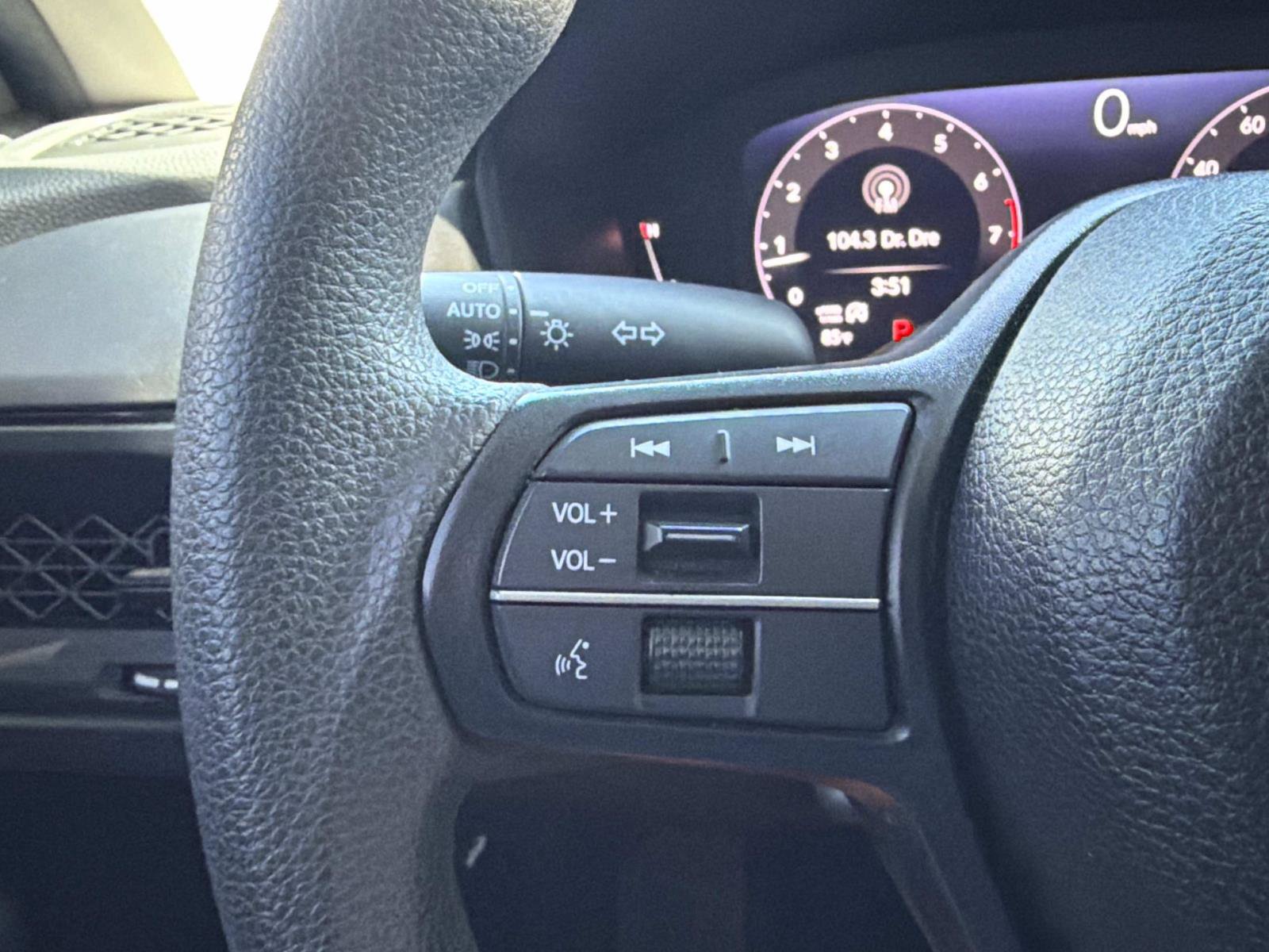 Used 2025 Honda Accord LX image 17