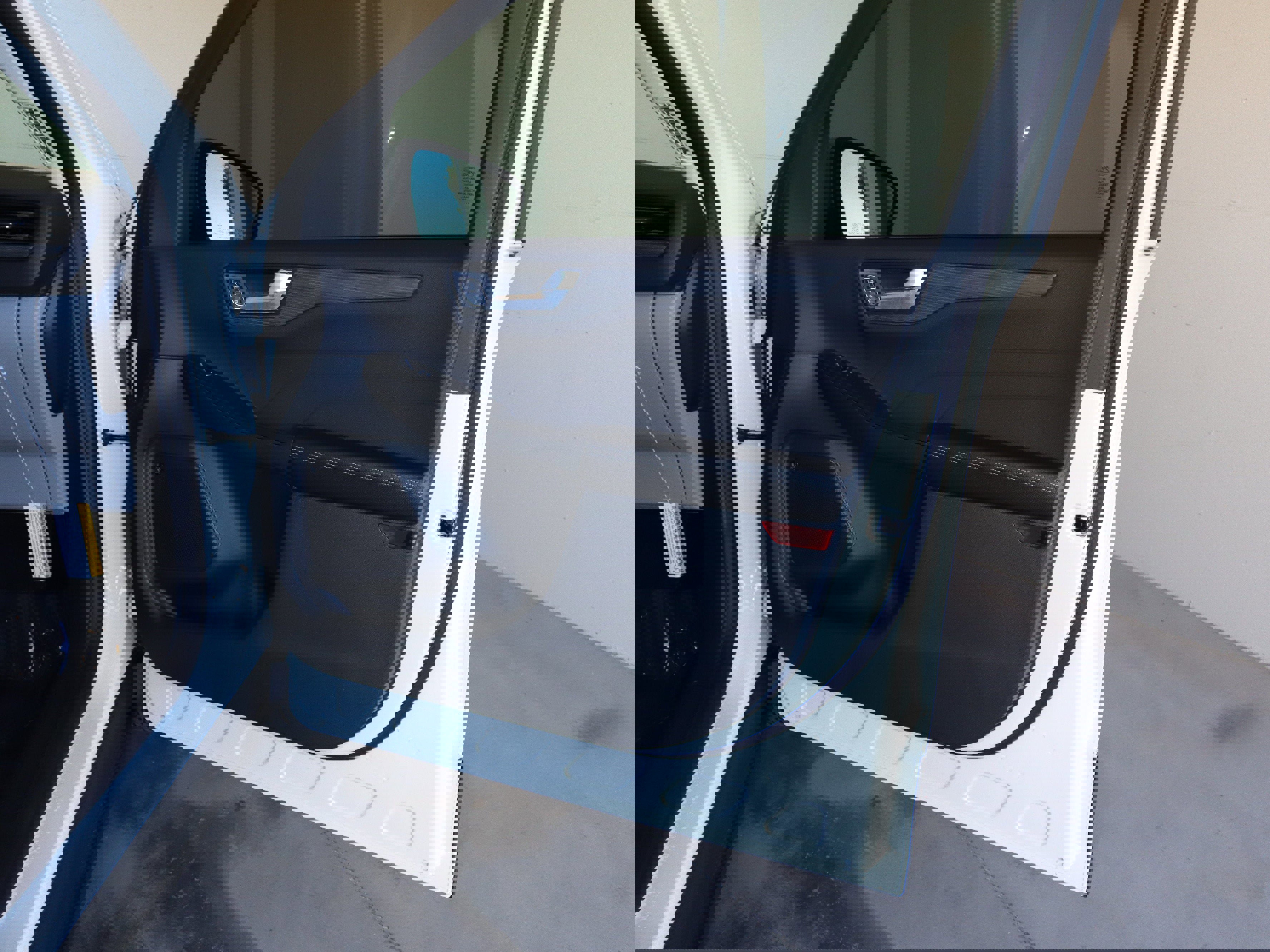 New 2025 Ford Escape SE w/ PHEV Premium Package image 38