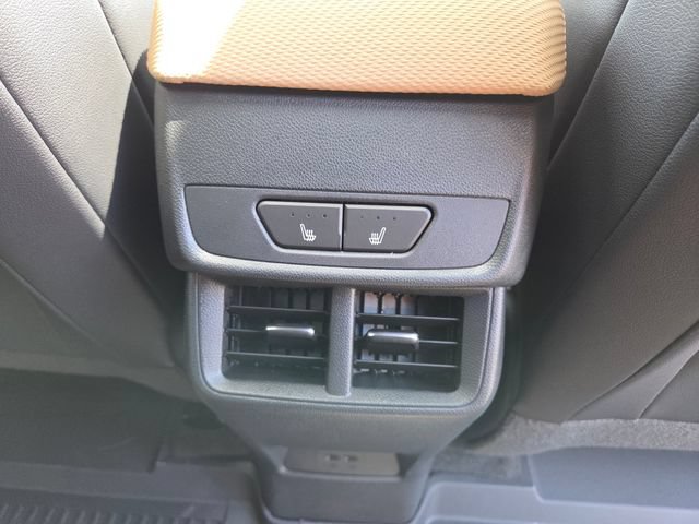 New 2026 Chevrolet Equinox ACTIV w/ Convenience Package III AWD/4WD image 19