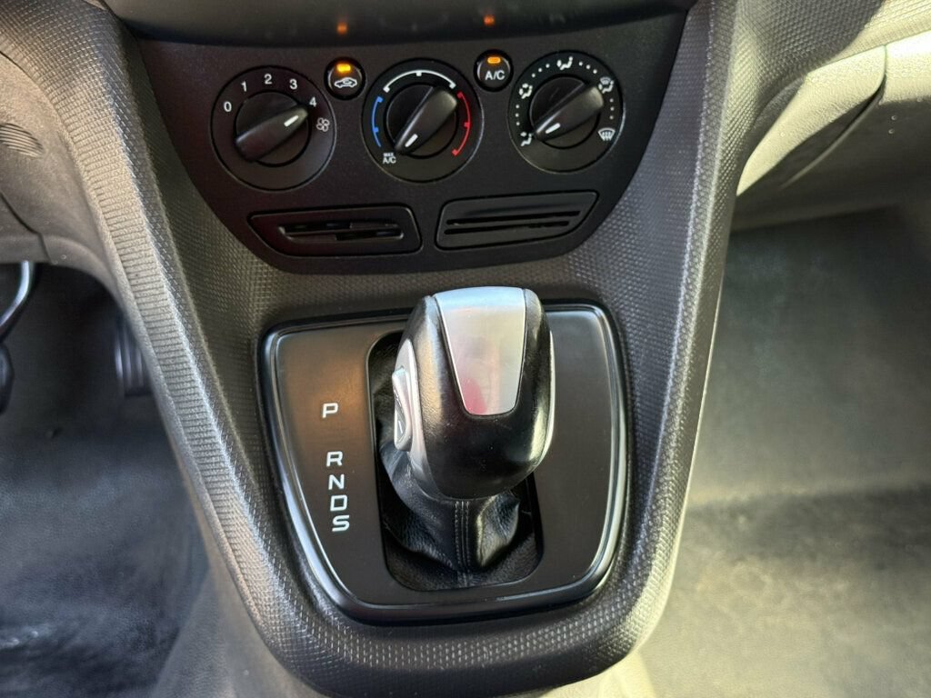 Used 2016 Ford Transit Connect XL FWD image 27