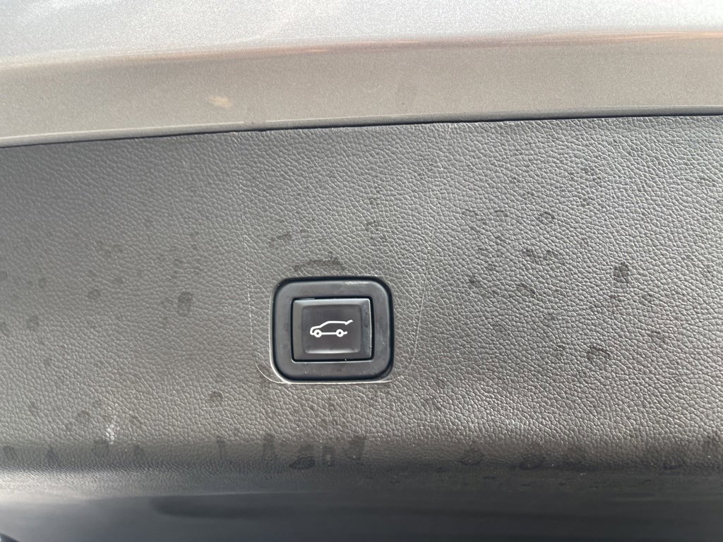 Certified 2023 Chevrolet Traverse LT image 14