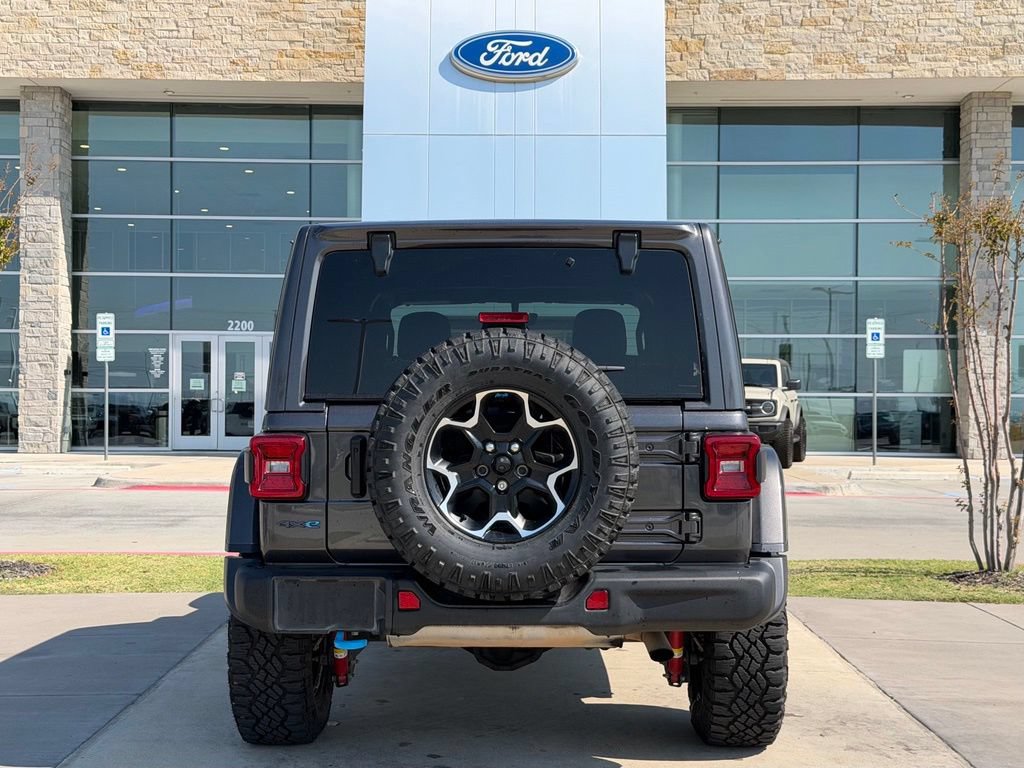 Used 2022 Jeep Wrangler Unlimited Rubicon 4xe w/ Steel Bumper Group AWD/4WD image 21