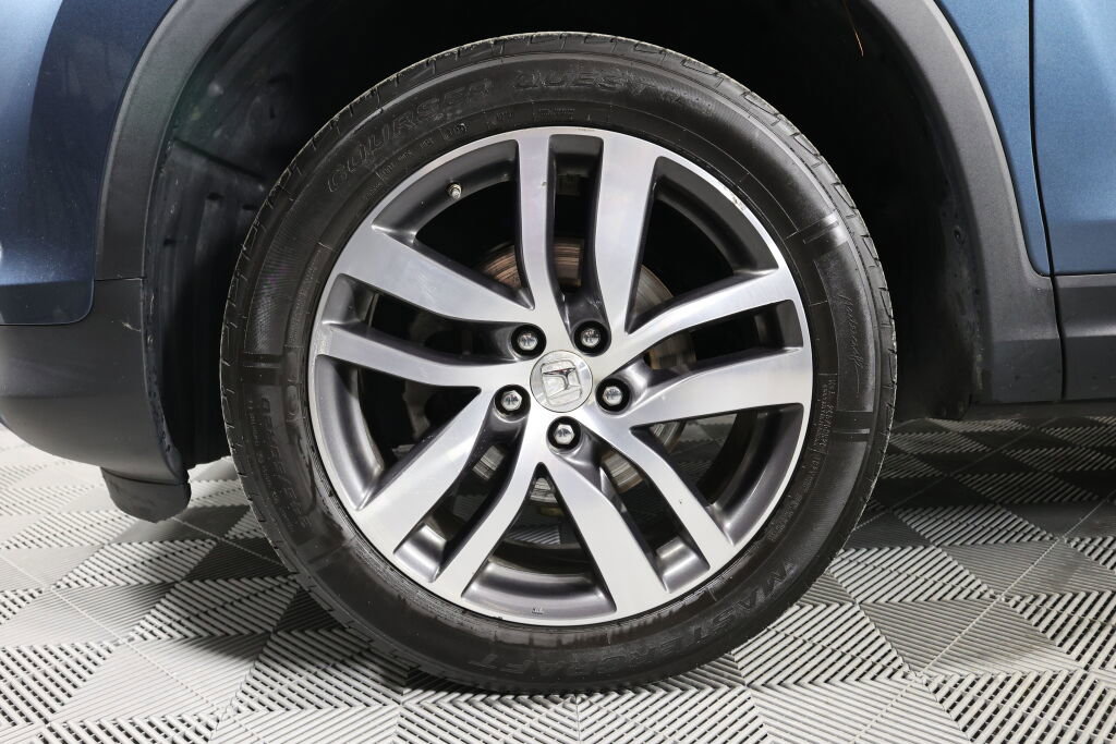 Used 2018 Honda Pilot Touring image 9