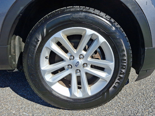 Used 2013 Ford Explorer XLT AWD/4WD image 8