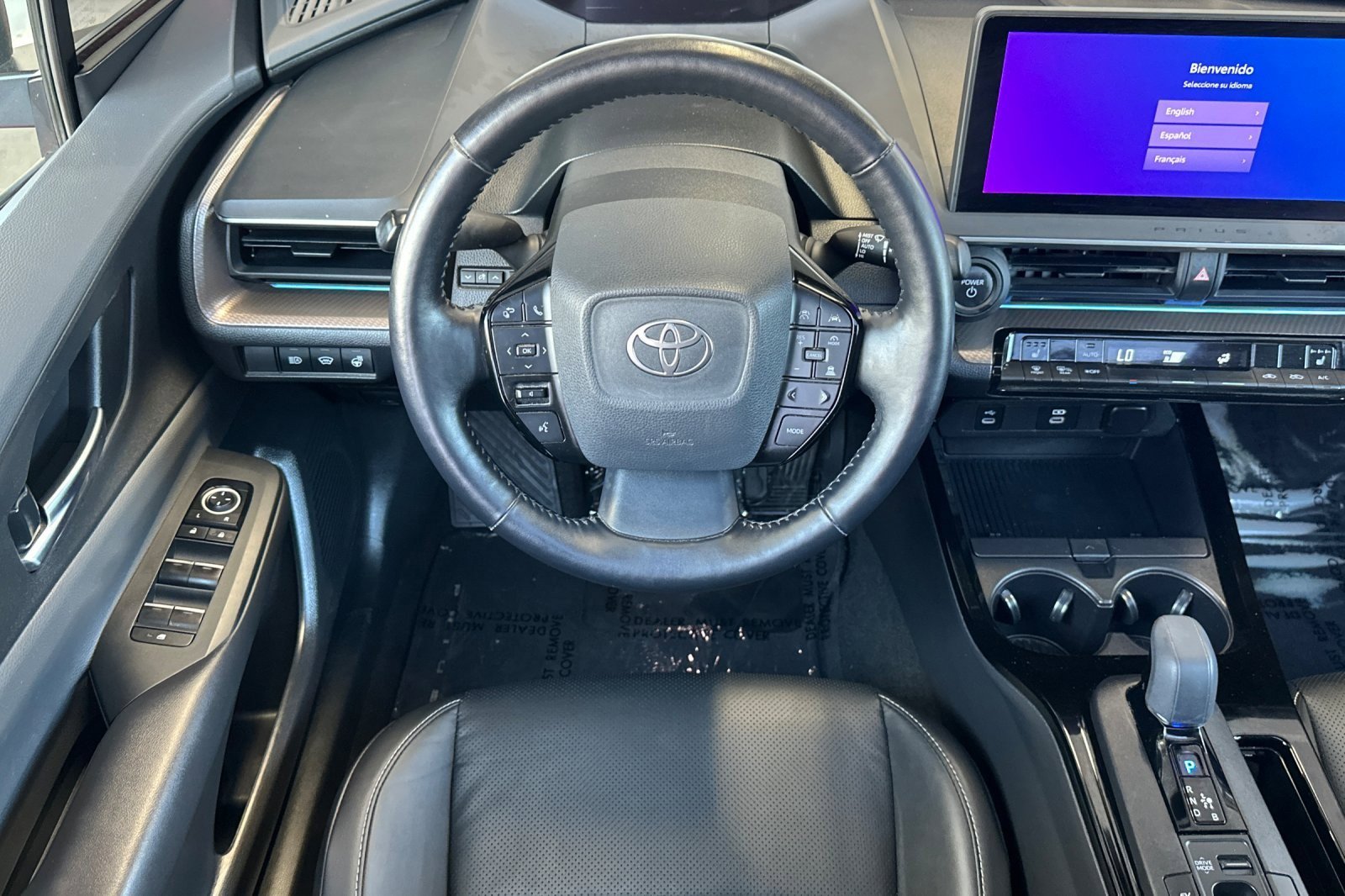 Used 2024 Toyota Prius XLE FWD image 13