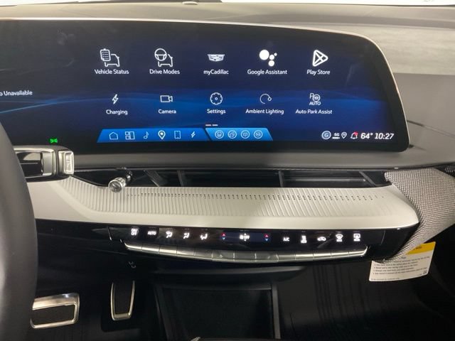 New 2026 Cadillac Optiq Luxury 1 w/ LPO, Floor Liner Package AWD/4WD image 18