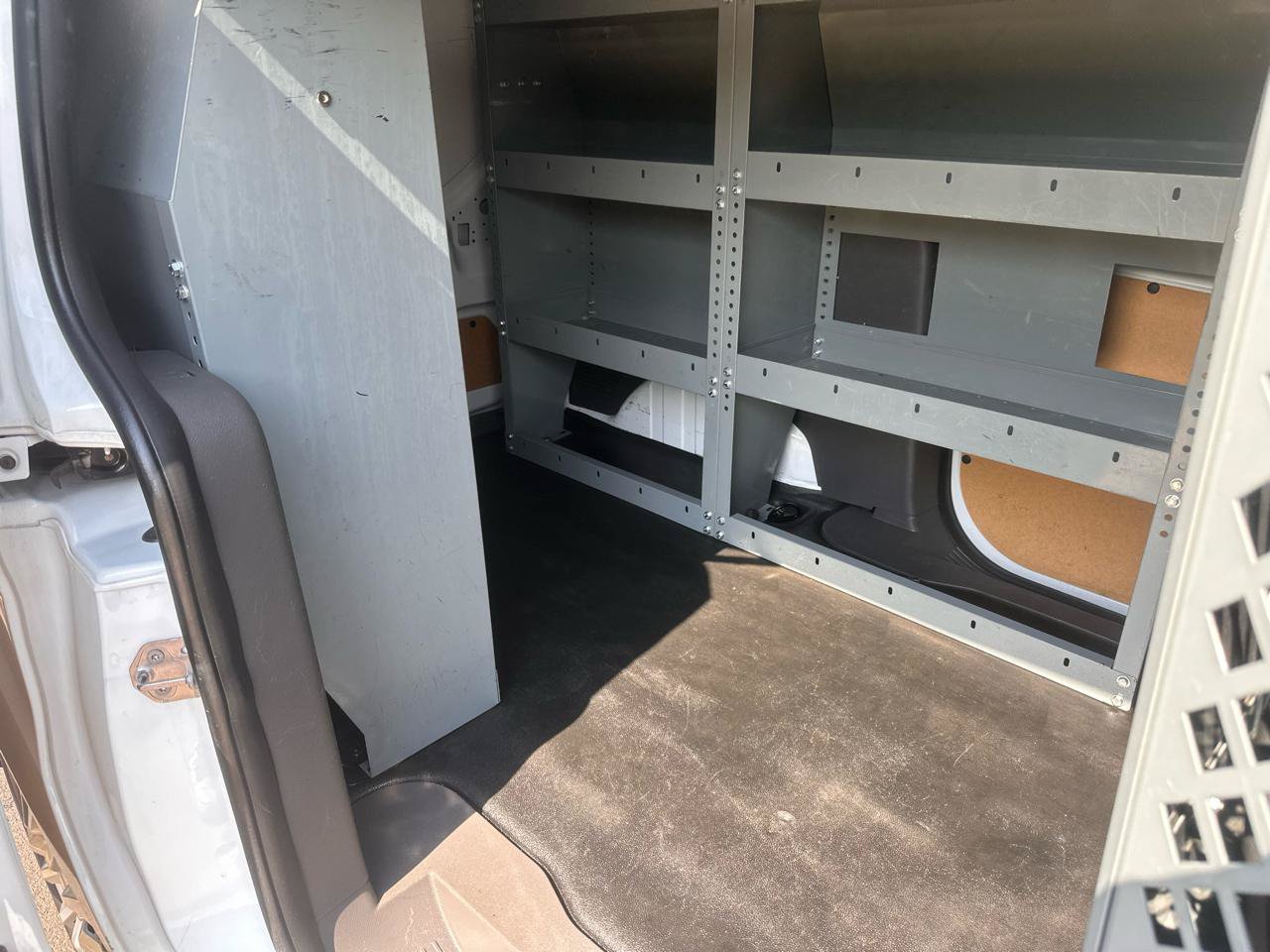 Used 2019 Ford Transit Connect XL FWD image 21