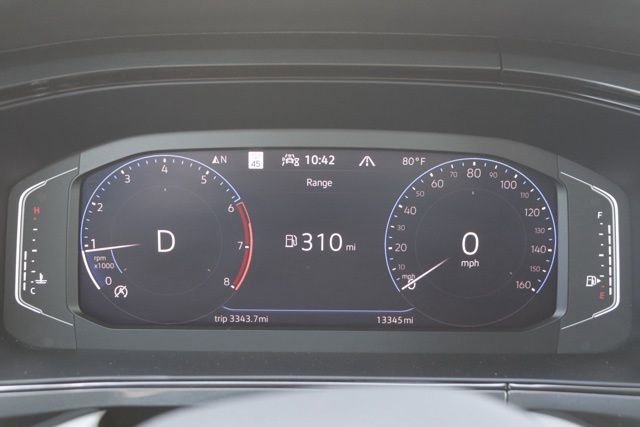 Used 2024 Volkswagen Taos SEL image 30