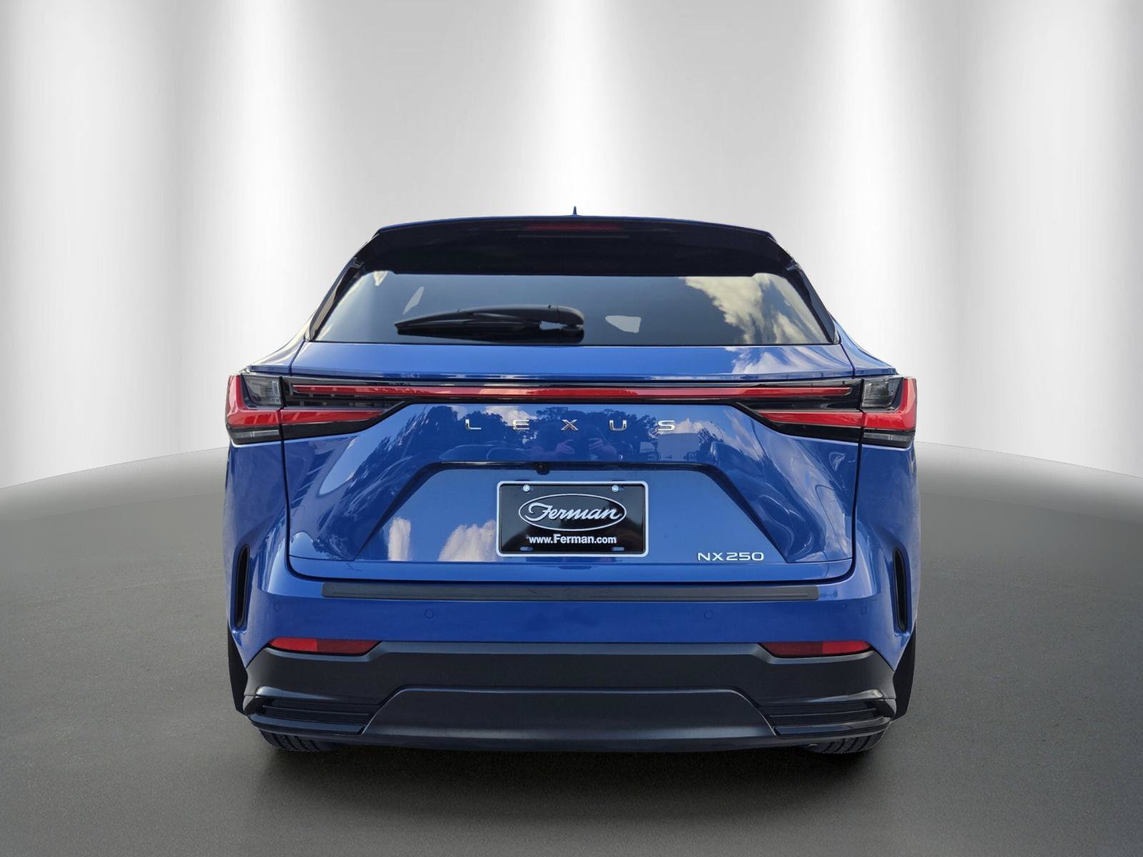 Used 2025 Lexus NX 250 FWD w/ Towing Package (2000 Lbs) image 6