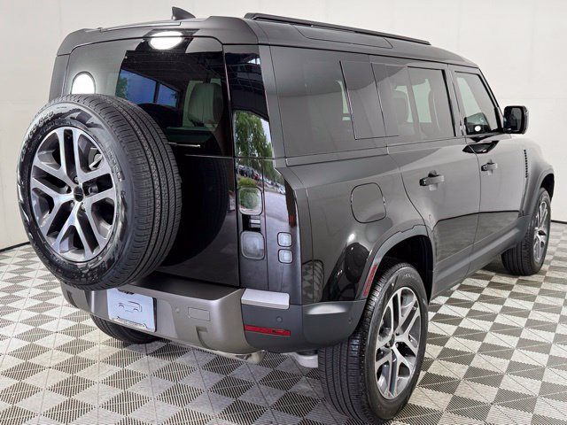 New 2026 Land Rover Defender 110 S AWD/4WD image 8
