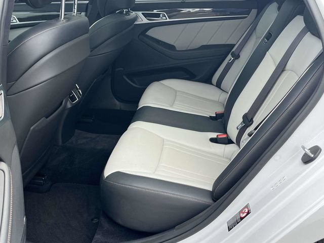 Used 2018 Genesis G80 3.3T Sport RWD image 16