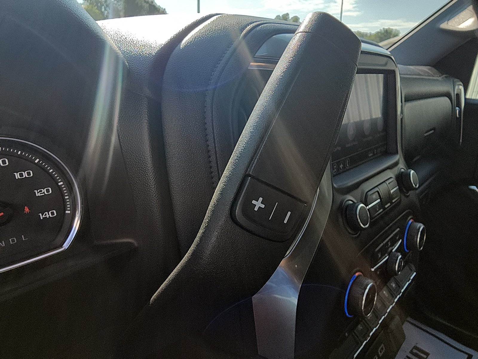 Used 2019 Chevrolet Silverado 1500 RST w/ All-Star Edition AWD/4WD image 19