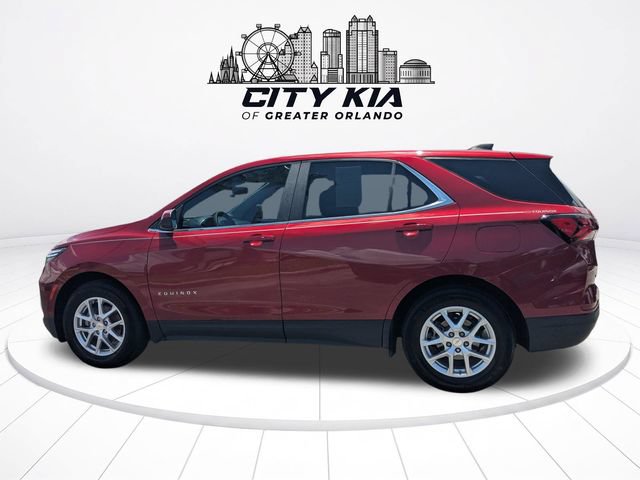 Used 2023 Chevrolet Equinox LT FWD image 2