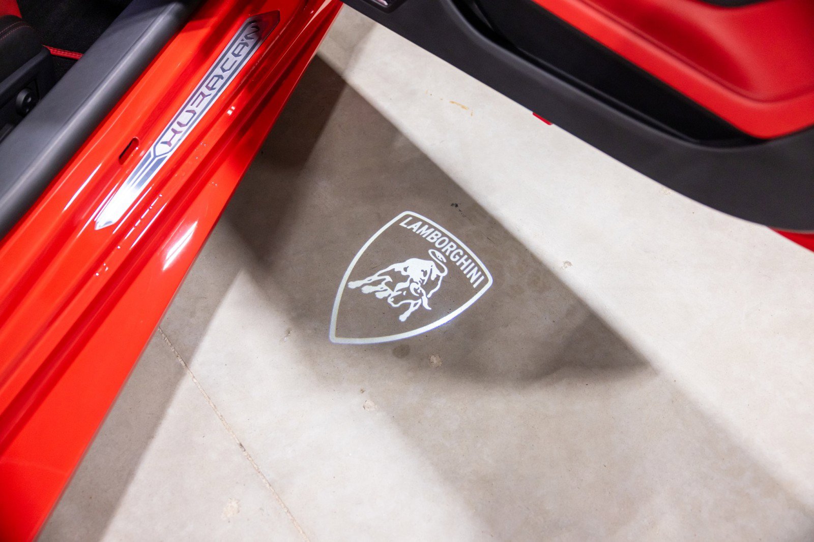 Used 2017 Lamborghini Huracan LP 610-4 image 33