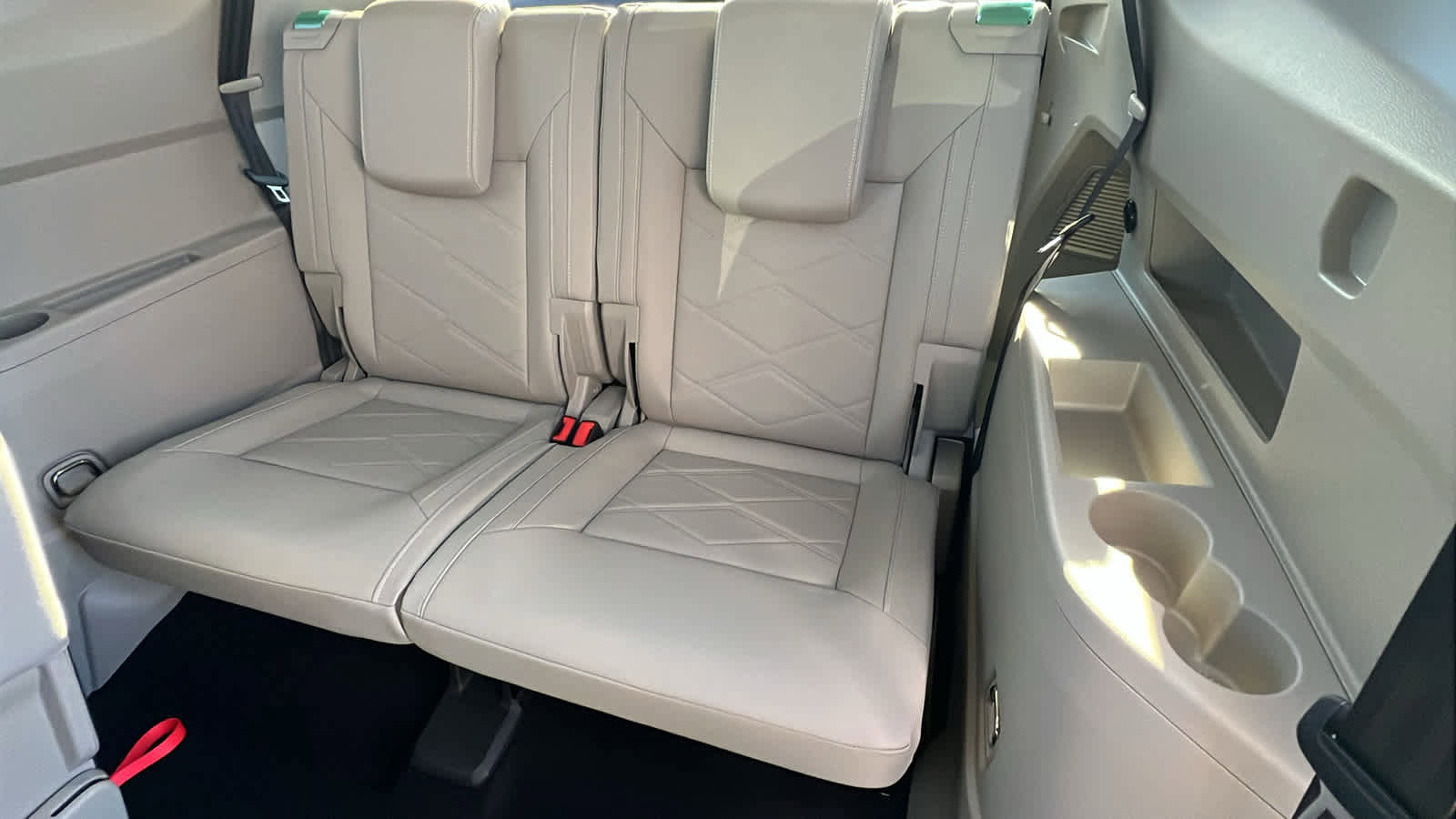 New 2026 Volkswagen Atlas SE image 31