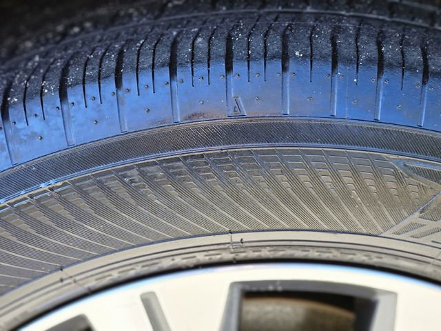 Certified 2023 Nissan Rogue SV image 11