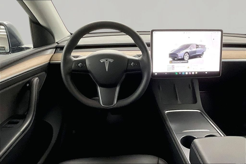 Used 2023 Tesla Model Y Long Range AWD/4WD image 9