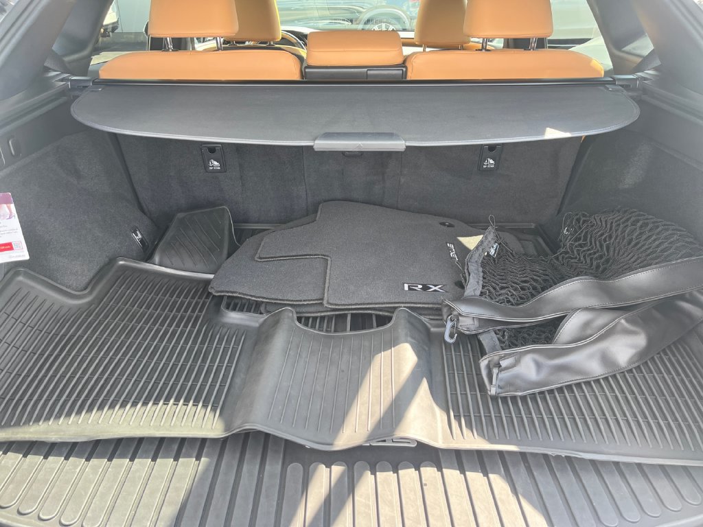 Used 2023 Lexus RX 350 Premium w/ Accessory Package AWD/4WD image 19