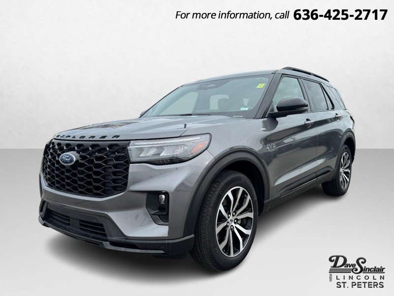 Used 2025 Ford Explorer ST-Line image 1
