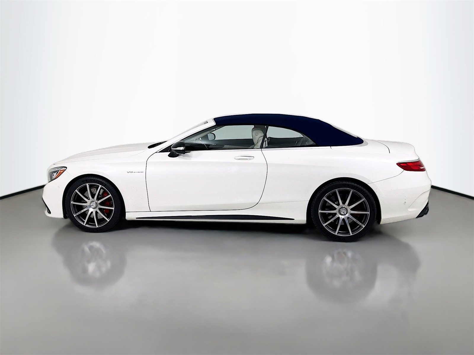 Used 2017 Mercedes-Benz S 63 AMG 4MATIC Cabriolet image 3