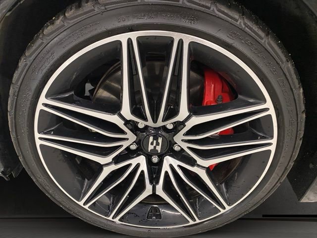 Used 2022 Kia Stinger GT2 image 27