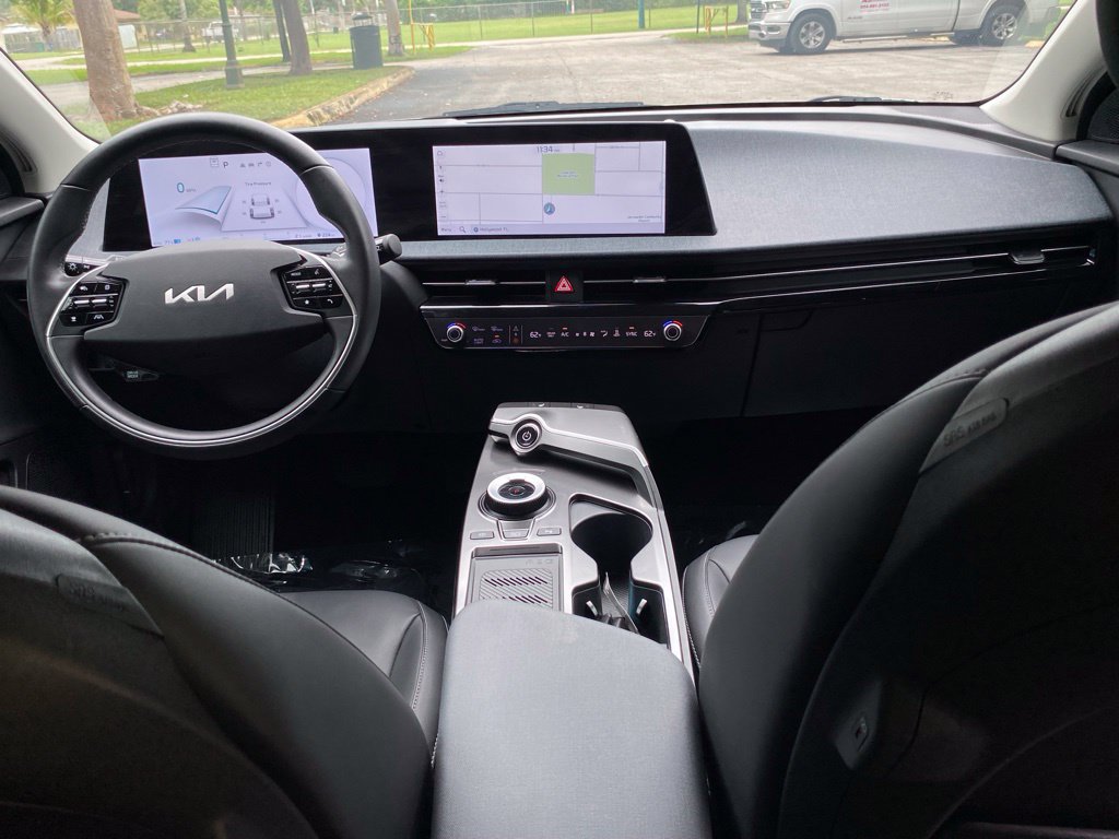Used 2024 Kia EV6 Light RWD image 22