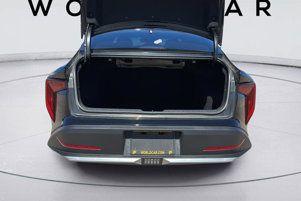 Certified 2025 Kia K4 EX FWD image 19