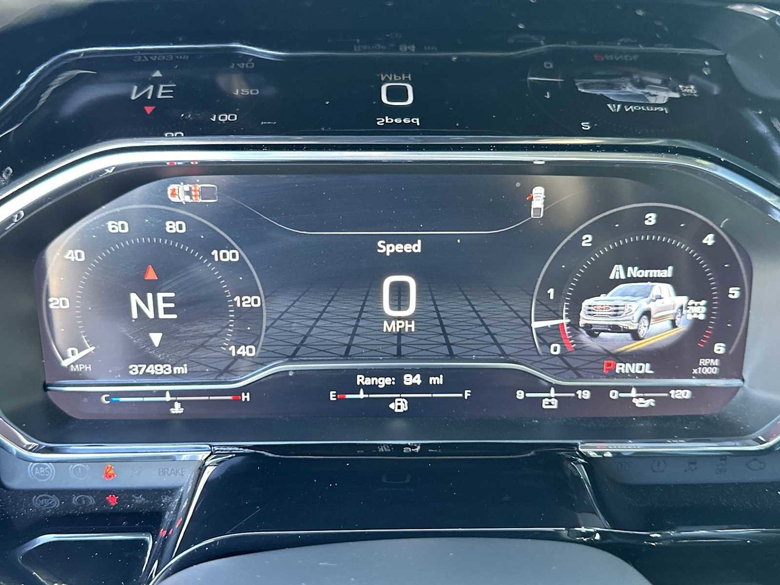 Certified 2025 GMC Sierra 1500 SLT image 24