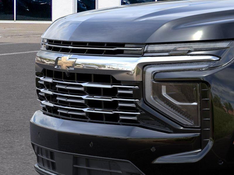 New 2026 Chevrolet Suburban Premier w/ Sun And Tow Package AWD/4WD image 16