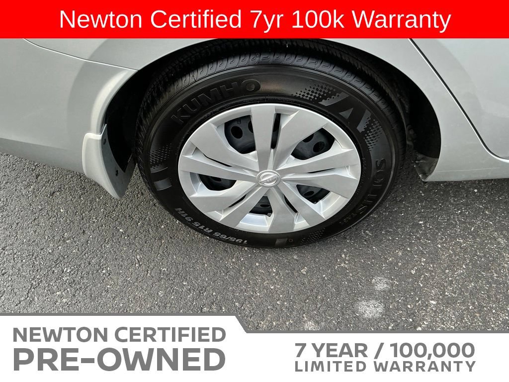 Used 2025 Nissan Versa S w/ Trunk Package FWD image 41