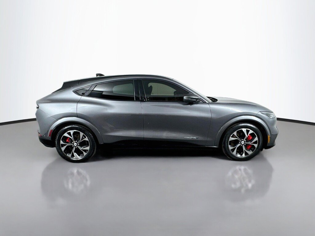 Used 2021 Ford Mustang Mach-E Premium w/ Equipment Group 301A AWD/4WD image 6
