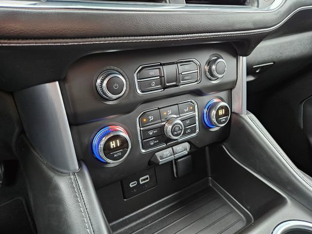 Used 2024 GMC Yukon SLE image 27