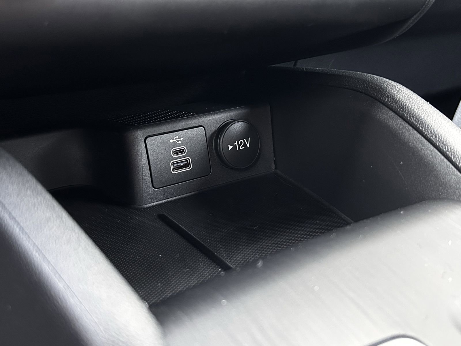 New 2026 Ford Escape Active FWD image 18