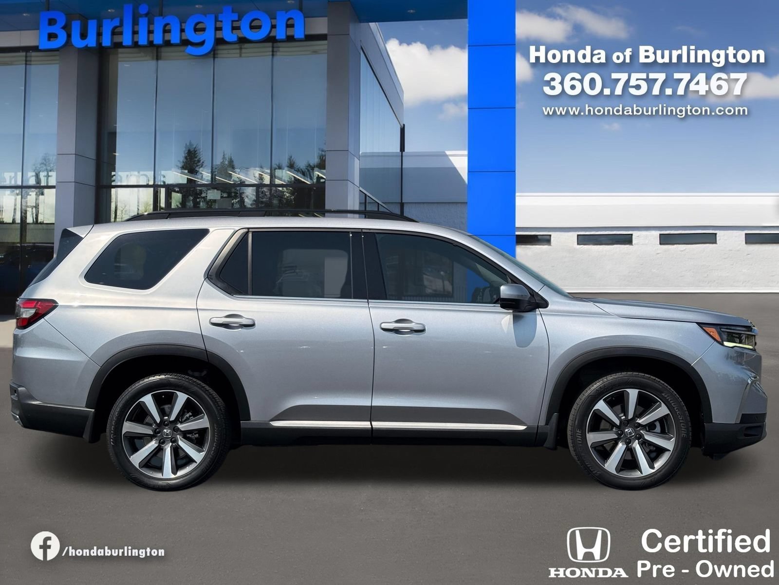 Used 2023 Honda Pilot Touring image 8