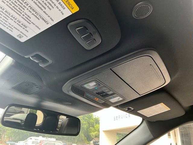 Used 2025 Ford Explorer ST image 17